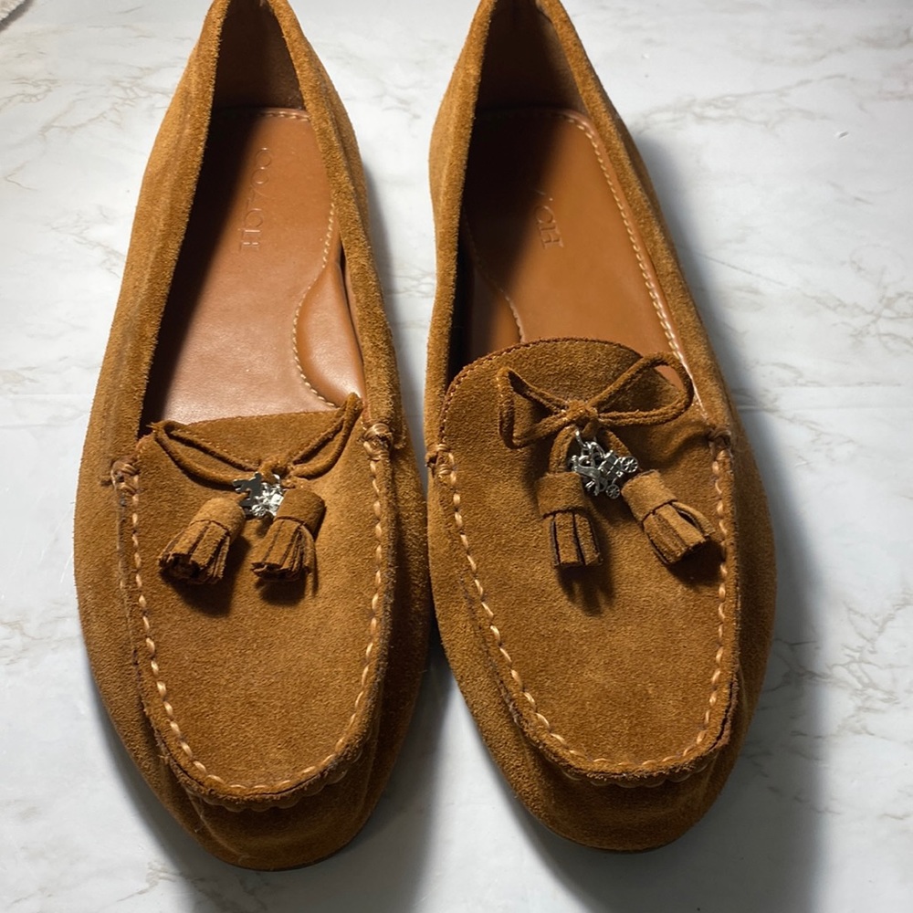 Coach flats